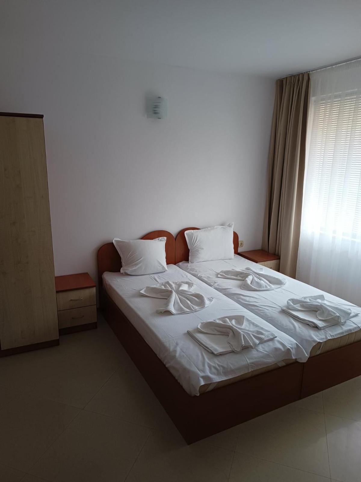 Guest House Ralitsa Pomorie Exterior foto