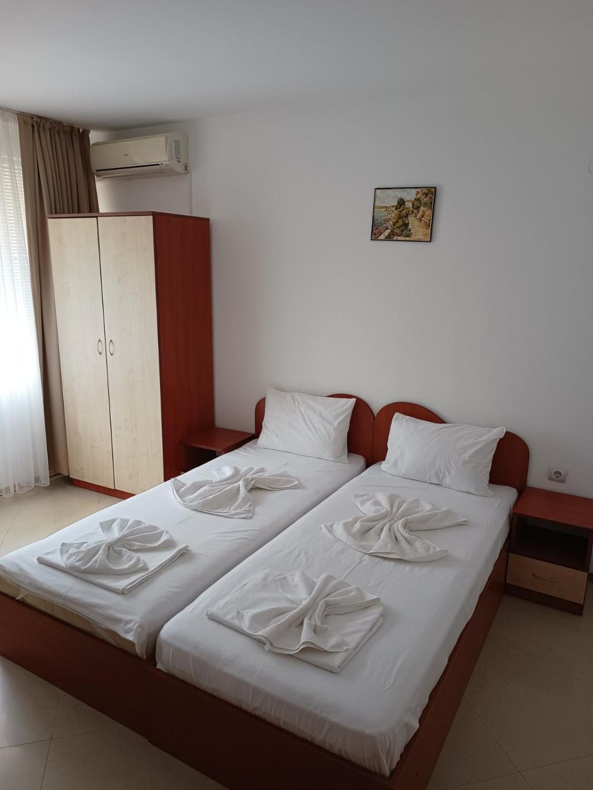 Guest House Ralitsa Pomorie Exterior foto