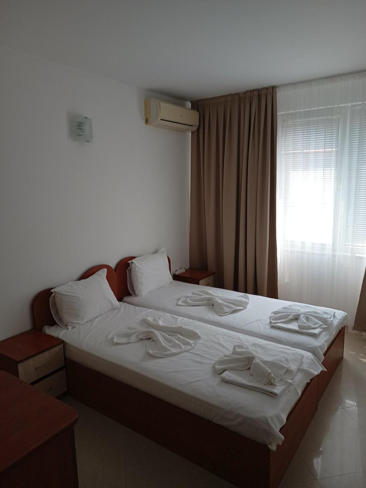 Guest House Ralitsa Pomorie Exterior foto